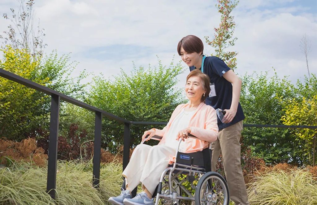 看護職員２４時間配置、 人員配置2:1体制